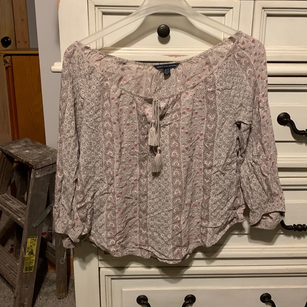 XS American eagle blouse